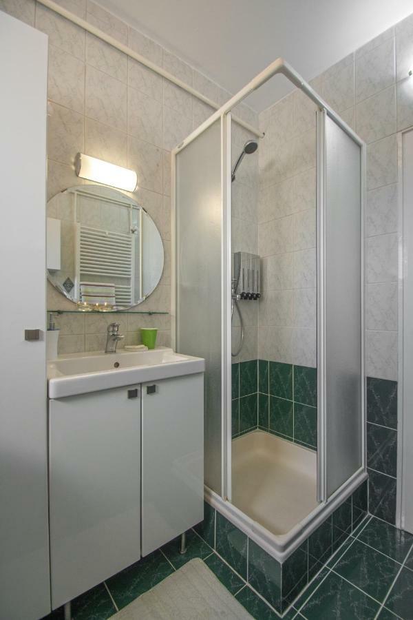 غييكا Apartment Paradise View المظهر الخارجي الصورة